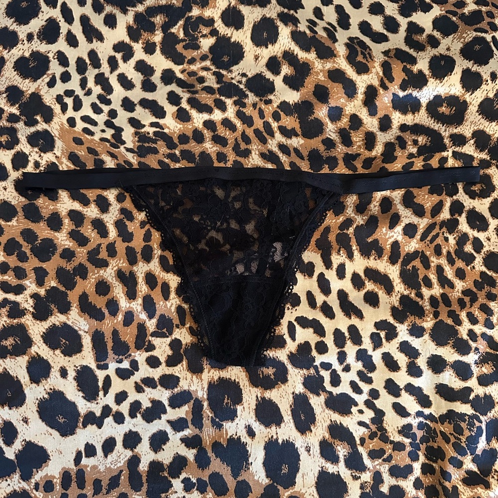 Victoria's Secret Black Lace V-String Panty